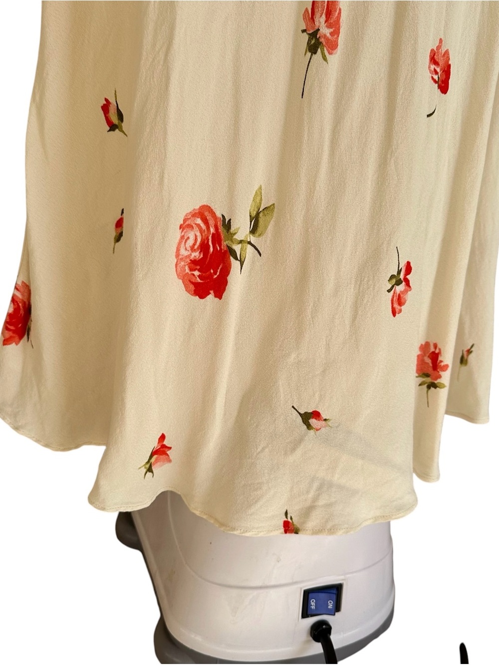 Zara Floral Printed V-Neck Maxi Dress - Picture 6 of 16